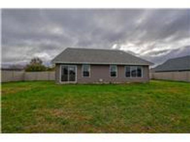 1343 Creekwood Drive, New Richmond, WI 54017