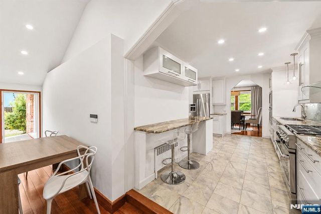 127 Westervelt Avenue, Tenafly, NJ 07670