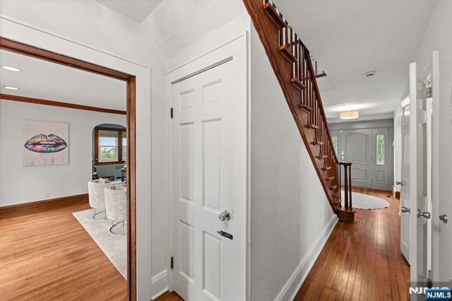 127 Westervelt Avenue, Tenafly, NJ 07670