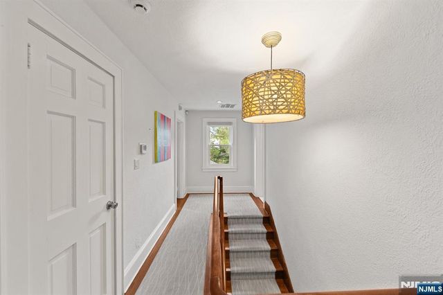 127 Westervelt Avenue, Tenafly, NJ 07670