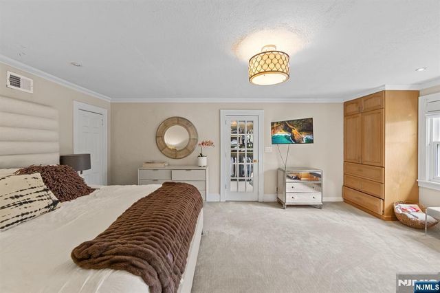 127 Westervelt Avenue, Tenafly, NJ 07670