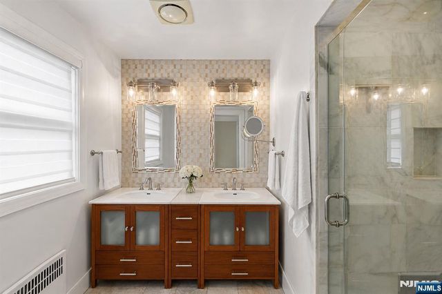 127 Westervelt Avenue, Tenafly, NJ 07670