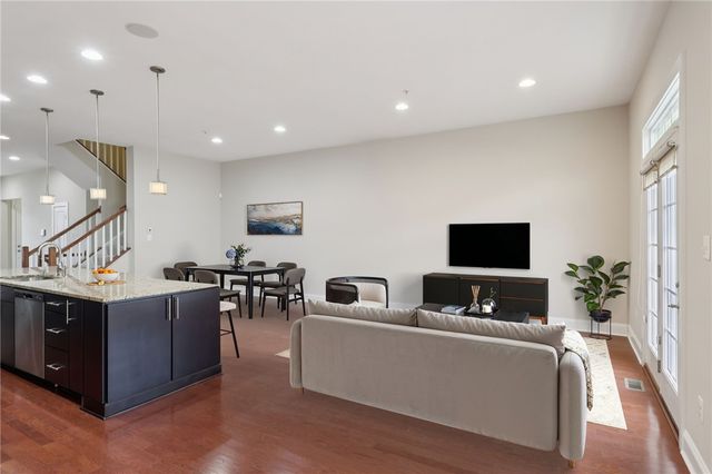 228 Venango Trail, Marshall, PA 16046