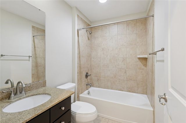 228 Venango Trail, Marshall, PA 16046