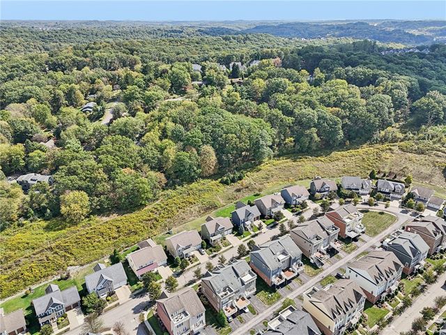 228 Venango Trail, Marshall, PA 16046