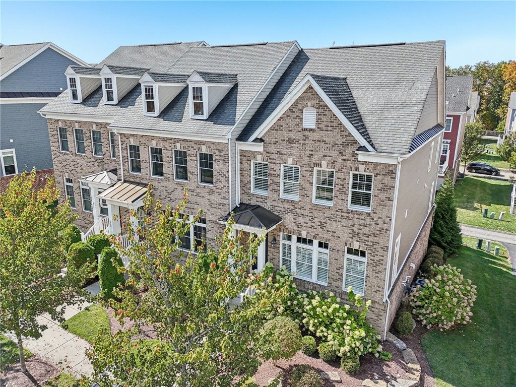 228 Venango Trail, Marshall, PA 16046