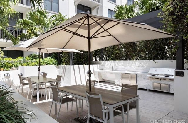 301 Altara Ave 305, Coral Gables, FL 33146