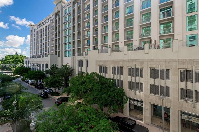 301 Altara Ave 305, Coral Gables, FL 33146