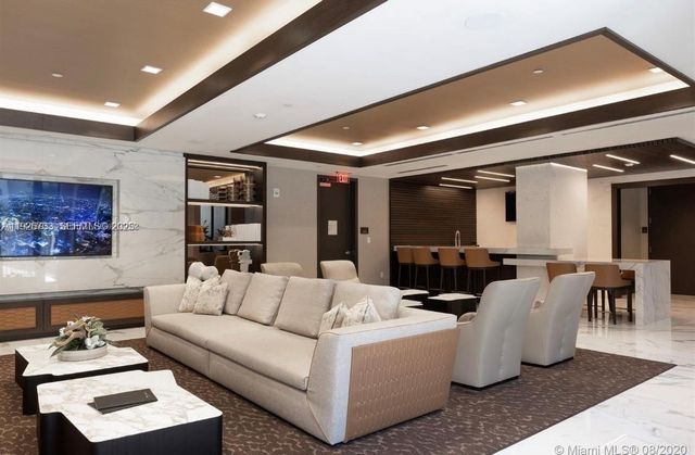 301 Altara Ave 305, Coral Gables, FL 33146