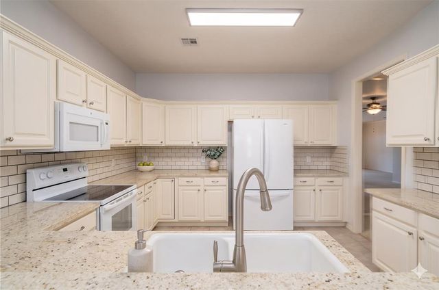 1920 NW 160th Place, Edmond, OK 73013