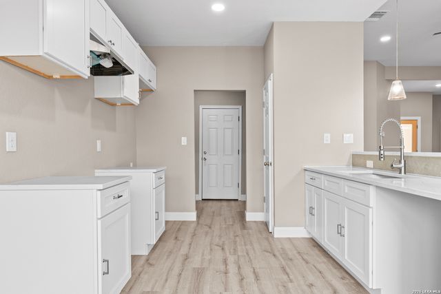 221 Sligo, San Antonio, TX 78223