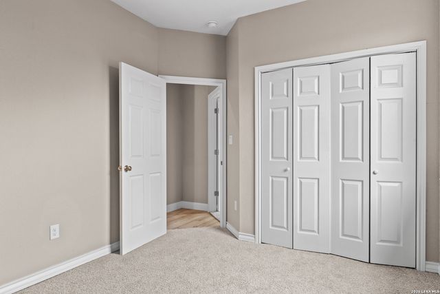 221 Sligo, San Antonio, TX 78223