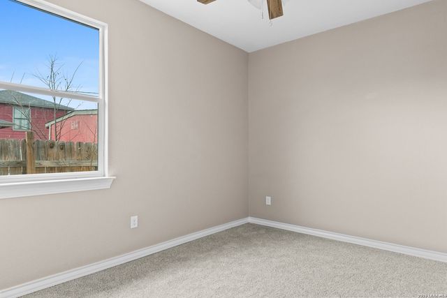 221 Sligo, San Antonio, TX 78223