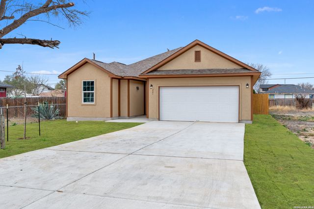 221 Sligo, San Antonio, TX 78223