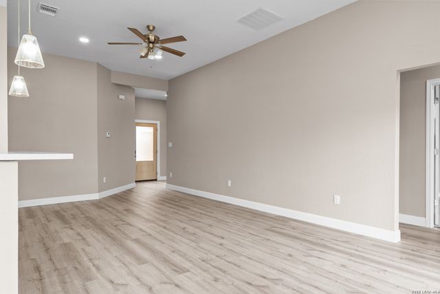 221 Sligo, San Antonio, TX 78223