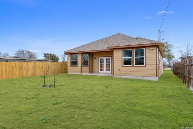 221 Sligo, San Antonio, TX 78223