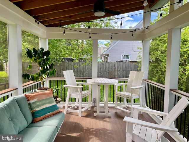 7002 QUANDER RD, Alexandria, VA 22307