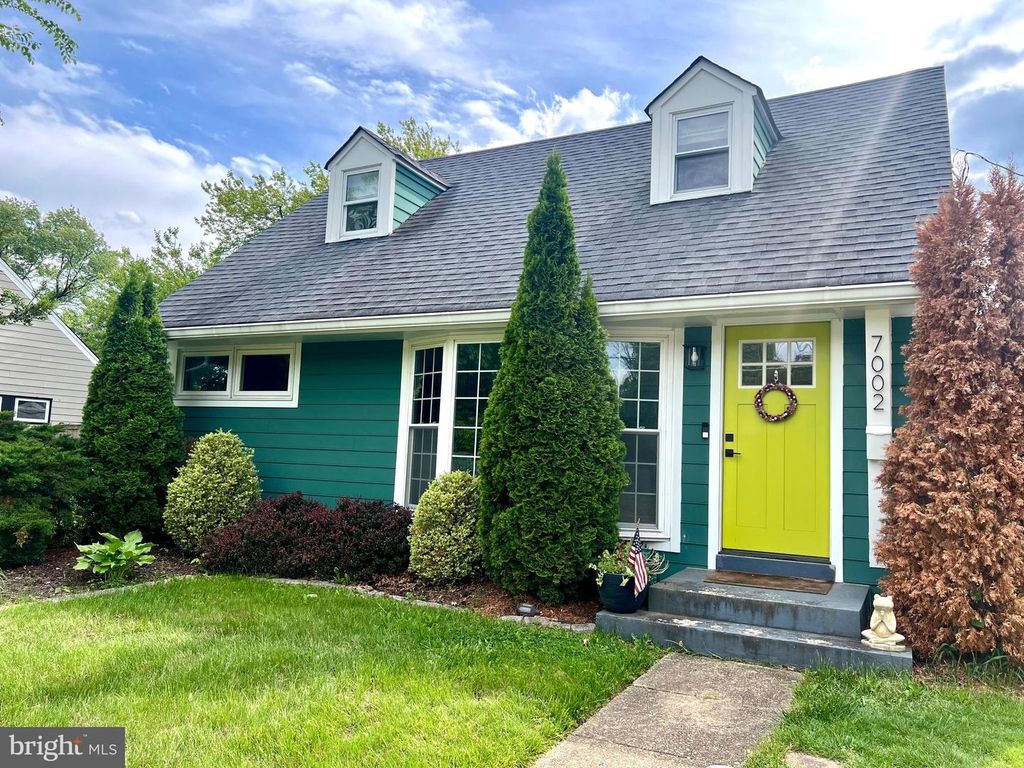 7002 QUANDER RD, Alexandria, VA 22307