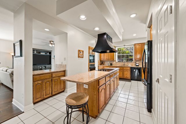 2332 Lakeway Terrace, Flower Mound, TX 75028