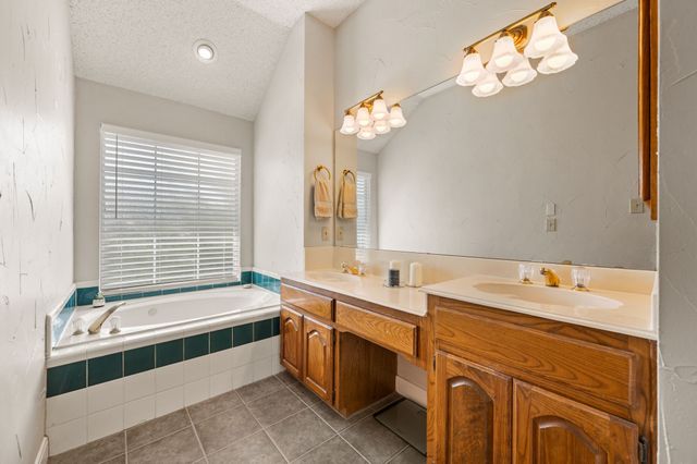 2332 Lakeway Terrace, Flower Mound, TX 75028