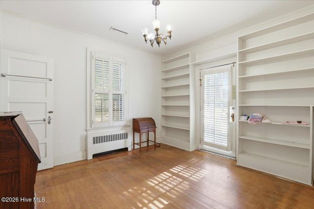 1217 Virginia Avenue, Kinston, NC 28501