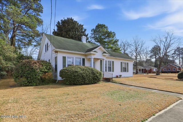 1217 Virginia Avenue, Kinston, NC 28501