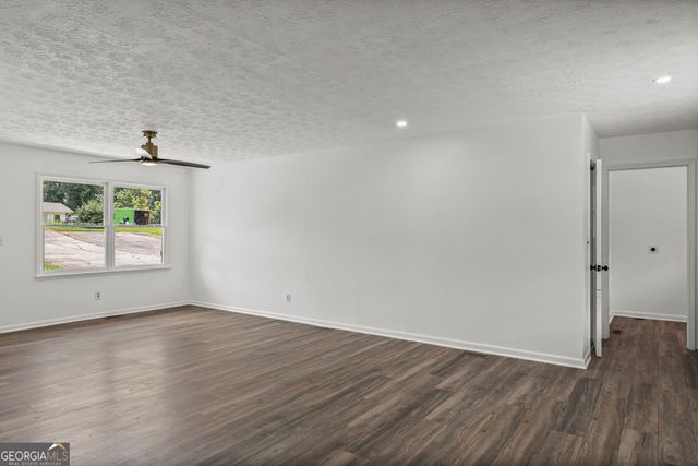 104 Belleau Woods Drive, Newnan, GA 30263