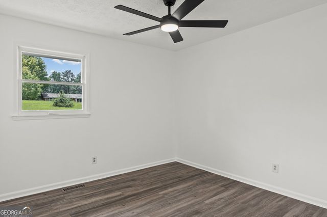 104 Belleau Woods Drive, Newnan, GA 30263