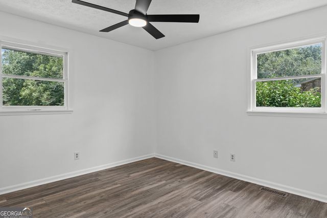 104 Belleau Woods Drive, Newnan, GA 30263