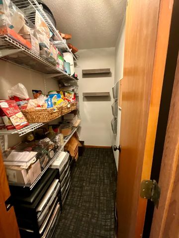 3721 Gershwin Lane N, Oakdale, MN 55128