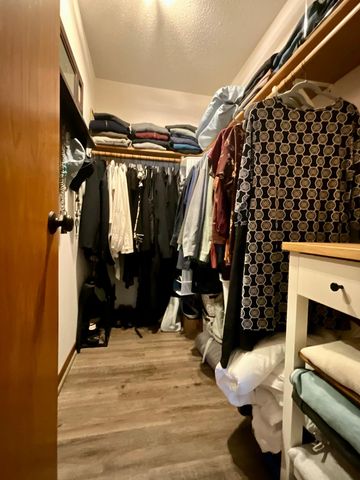 3721 Gershwin Lane N, Oakdale, MN 55128