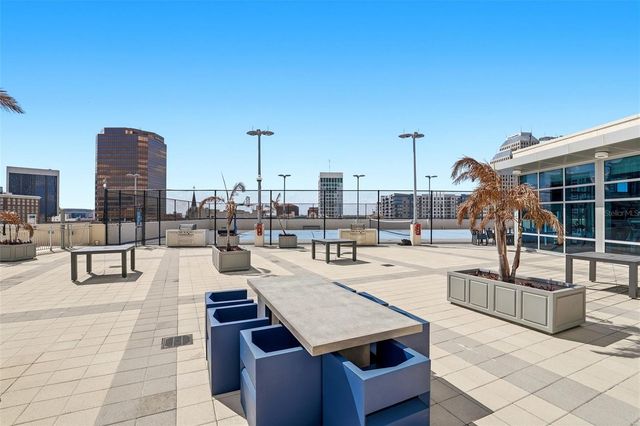 150 E ROBINSON STREET 2A, Orlando, FL 32801