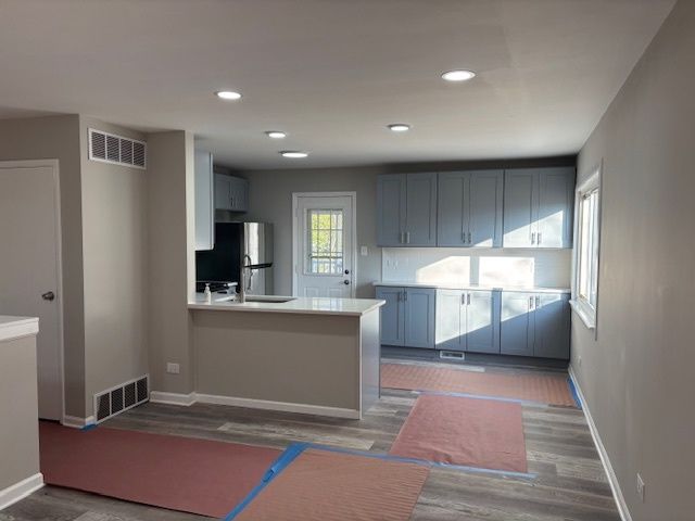 201 E ROSE Street, Glenwood, IL 60425