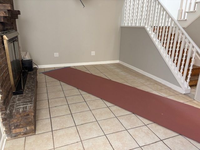 201 E ROSE Street, Glenwood, IL 60425