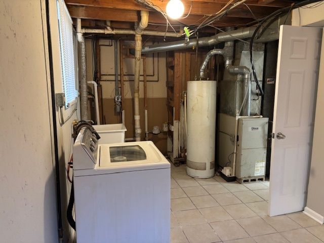 201 E ROSE Street, Glenwood, IL 60425