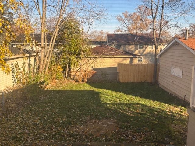 201 E ROSE Street, Glenwood, IL 60425