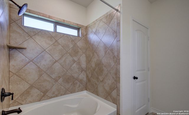 402 Saddle, Cibolo, TX 78108