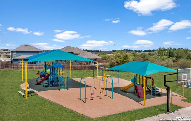 402 Saddle, Cibolo, TX 78108