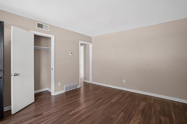 3242 MARKLEY ST, Memphis, TN 38127