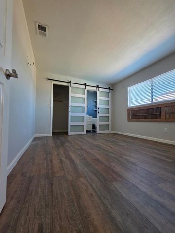 6949 Franela Way, Citrus Heights, CA 95621