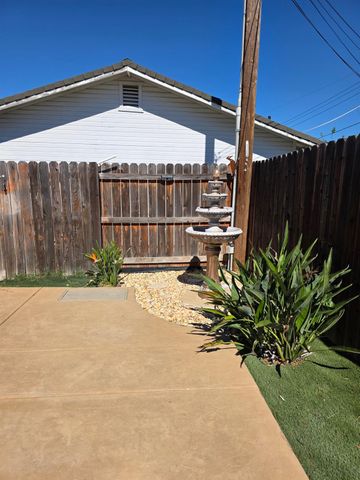 6949 Franela Way, Citrus Heights, CA 95621