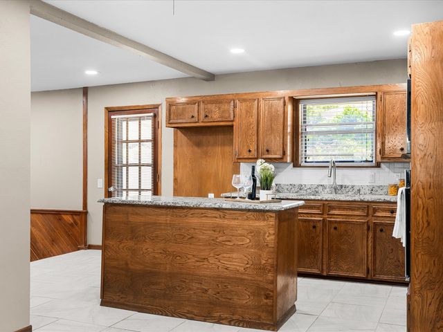 4108 Grand Lake Drive, Lake Worth, TX 76135