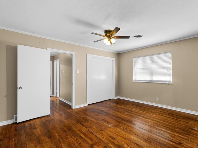 4108 Grand Lake Drive, Lake Worth, TX 76135