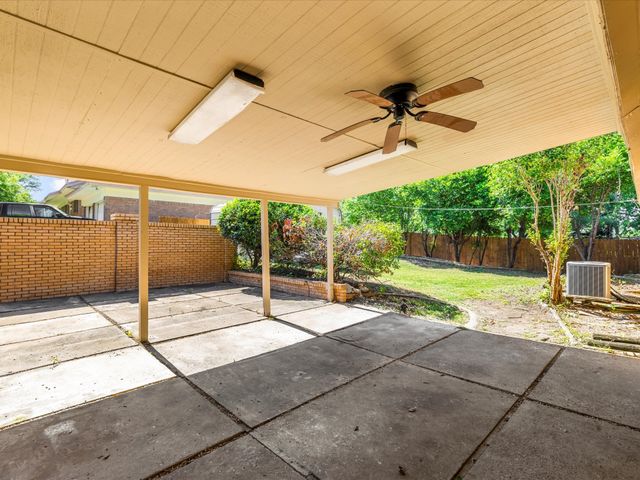 4108 Grand Lake Drive, Lake Worth, TX 76135