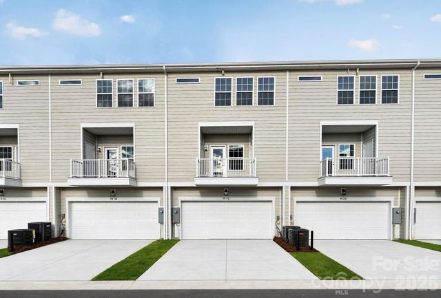 107 Nablus Trail C, Mooresville, NC 28117