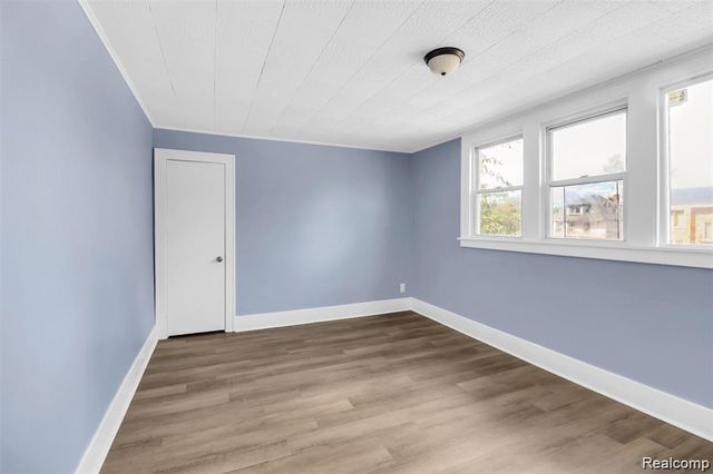 11894 Glenfield Street, Detroit, MI 48213