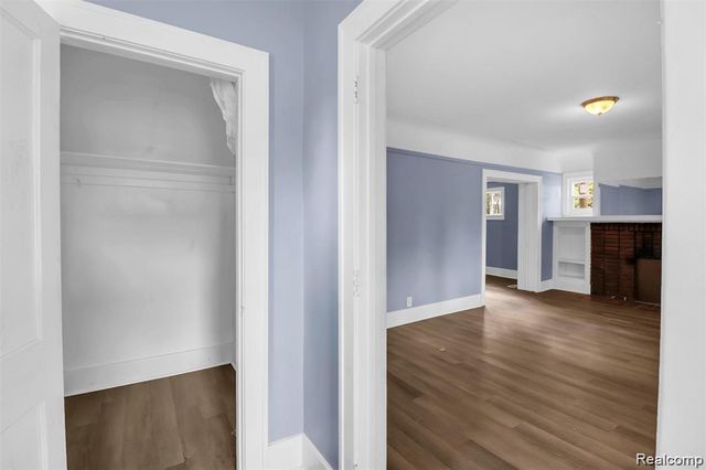 11894 Glenfield Street, Detroit, MI 48213