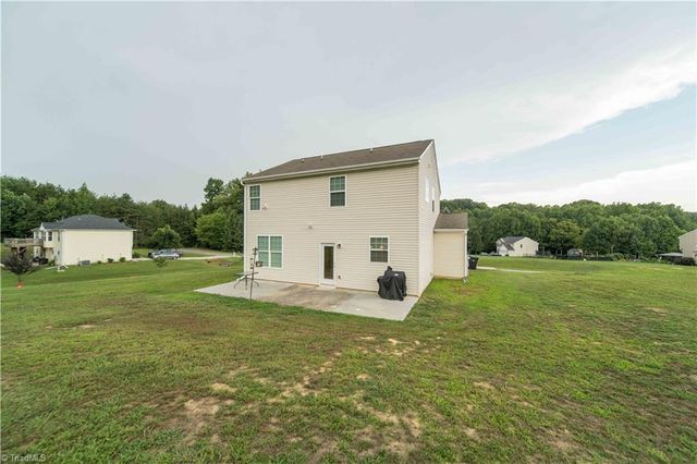 6372 Nolichucky Drive, Walkertown, NC 27051