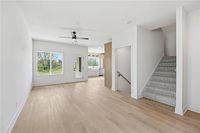 229 NW Orchard Court, Lee's Summit, MO 64063