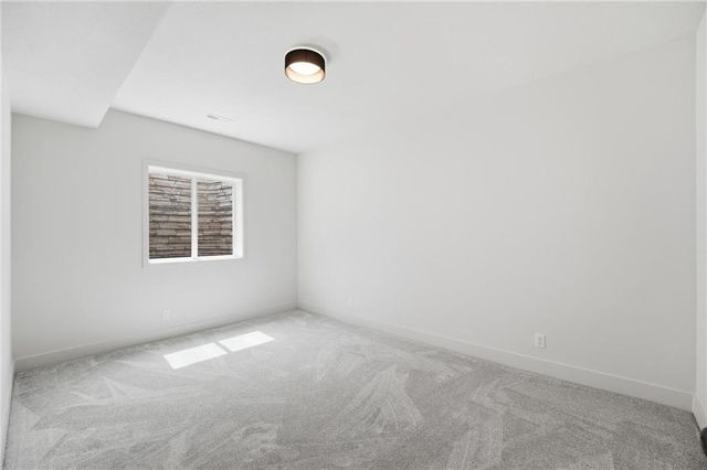 229 NW Orchard Court, Lee's Summit, MO 64063